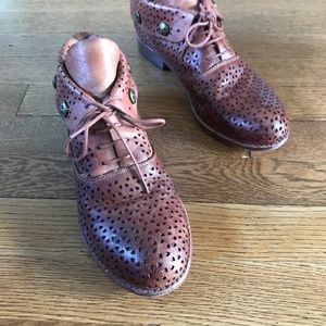 PATRICIA NASH Sabrina Brown Leather Booties